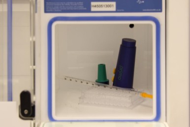 Did you know: Pipettes fit into a 12 litre airlock