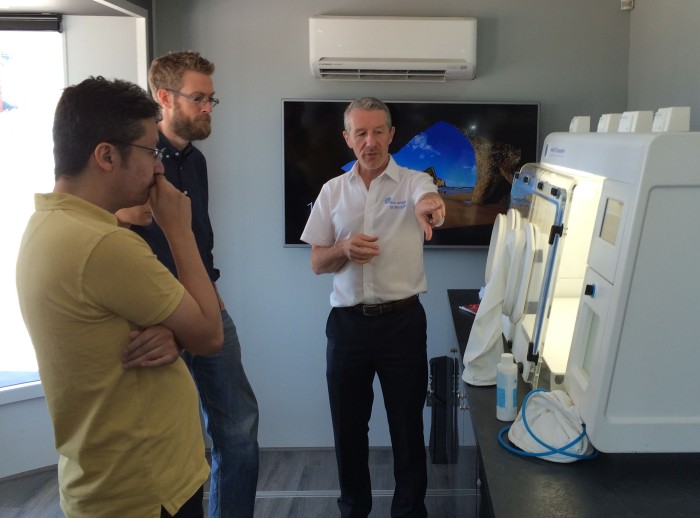 Don Whitley Scientific in Spain part 2